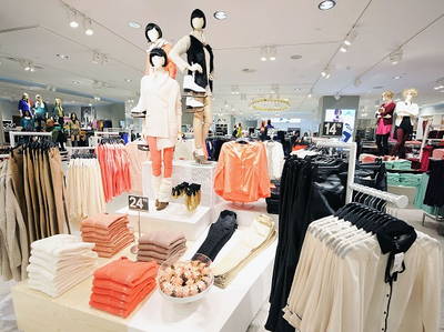 传统服装零售的转型之路 并非被互联网品牌逼入死角，而是迎来重生契机